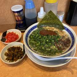 ネギラーメン+替玉+辛子高菜+紅生姜+辛みそ