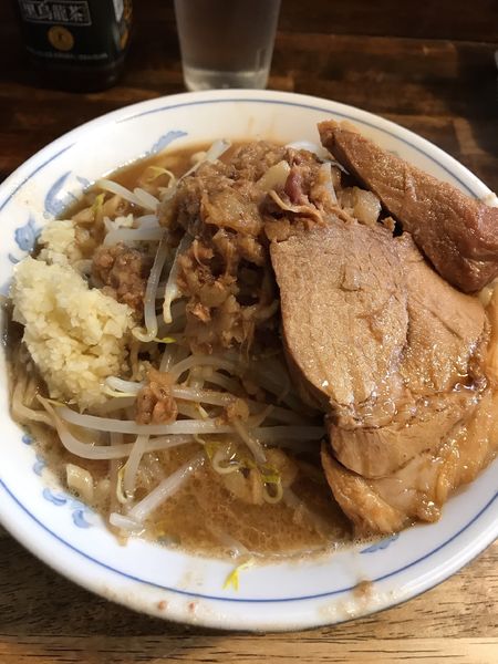 「ラーメン＋生卵W」@らーめん梵’s BONES北浦和本店の写真