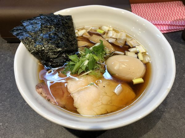 「特製鶏だし醤油RAMEN1000円」@RAMEN 火影 produced by 麺処ほん田の写真