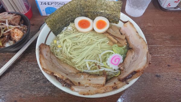「うま塩ラーメン 730円 + 賄いチャーシュー丼 280円」@麺屋こうきの写真