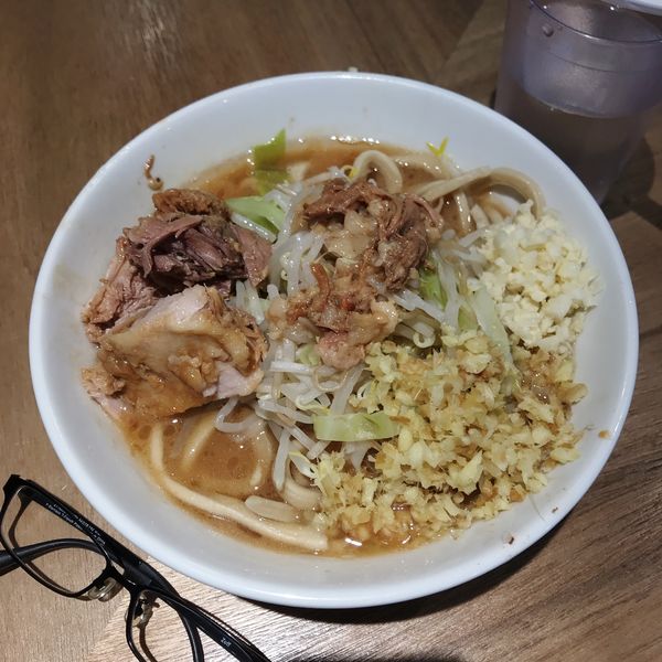 「ラーメン少なめの少なめ(200g)」@MEN YARD FIGHTの写真