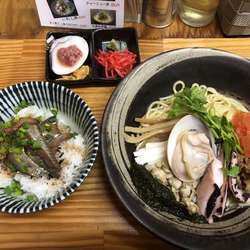 汁なし海鮮ちゃんぽんぎばさ添え