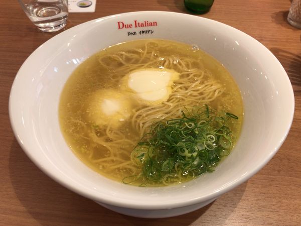 「らぁ麺　フロマージュ」@ドゥエ イタリアン 市ヶ谷本店の写真