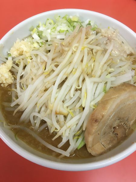 「味噌ラーメン小900円」@らー麺 ぶたのジョーの写真