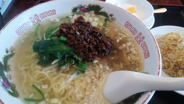 「台湾ラーメン＋半チャーハン 750円」@唐家村の写真