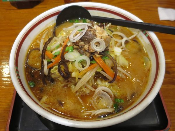 「しせんらーめん ７９０円」@しせん亭 運動公園店の写真