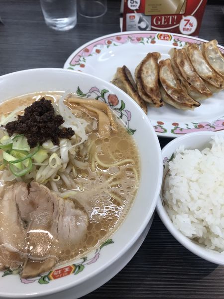 「ニンニク王将ラーメンセット」@餃子の王将 中野店の写真