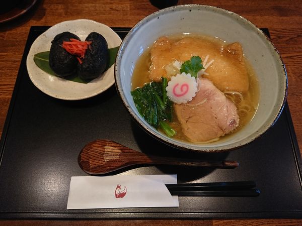 「中華蕎麦＋稲荷寿司」@中華蕎麦 きつねの写真