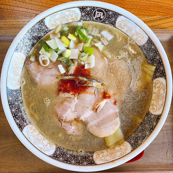 「すごい煮干しラーメン（太麺）＋チャーシュー」@ラーメン凪 浅草店の写真