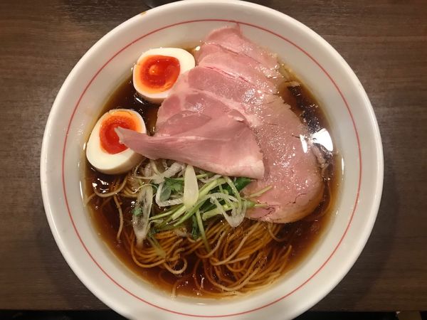 「特選ラーメン　黒」@八咫烏の写真