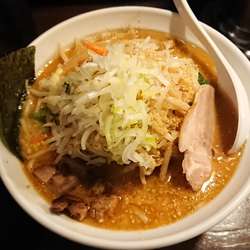 【限定】濃厚味噌らーめん 920円