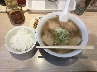 「喜多方ラーメン ¥680」@喜多方ラーメン坂内 新宿西口思い出横丁店の写真