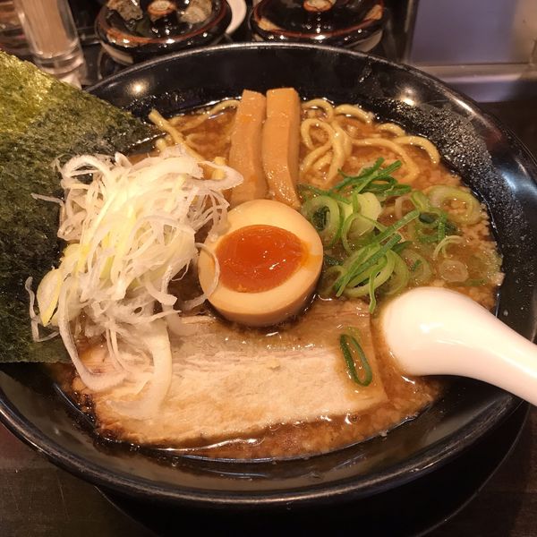 「節骨こってりたいぞうらーめん」@節骨麺たいぞう 西荻窪店の写真