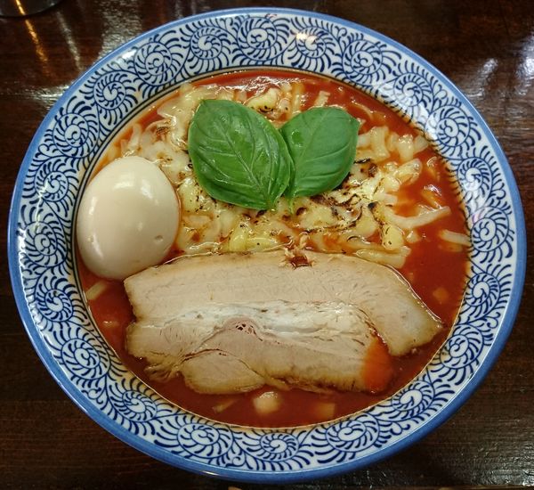 「【限定】トマトチーズラーメン＋味玉」@麺処 むら井の写真