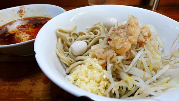 「【昼】つけ麺+うずら」@蓮爾 新町一丁目店の写真