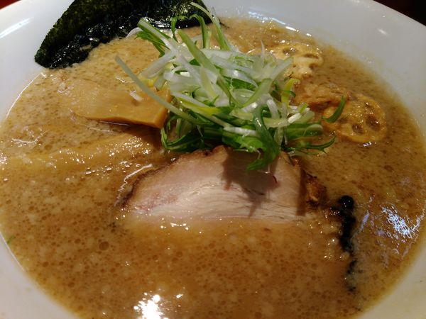 「濃厚醤油」@ラーメン商人の写真