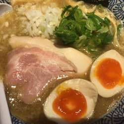 味玉鬼煮干し中華そば950円