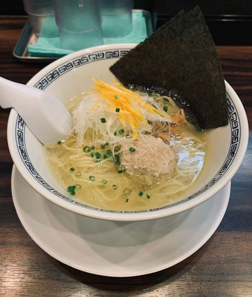 「塩（固め・〆の一杯バージョン￥800）」@稲荷屋の写真