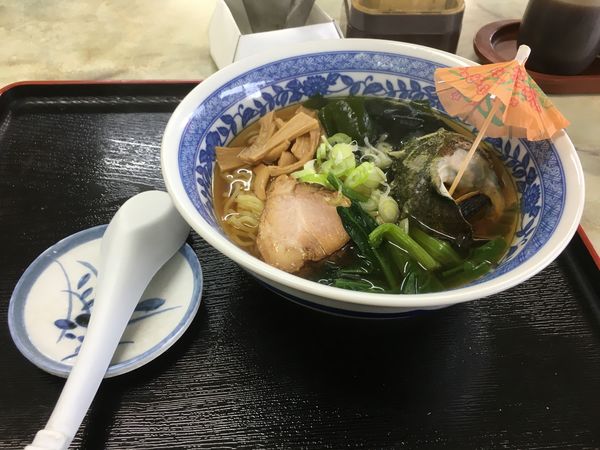 「さざえラーメン(930¥)」@小浜屋の写真