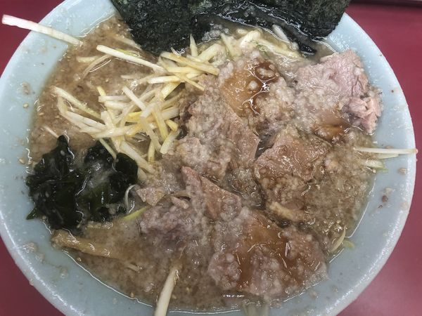 「ネギ味噌チャーシューメン、大盛、太麺、固め、脂多め」@ラーメンショップ 牛久結束店の写真