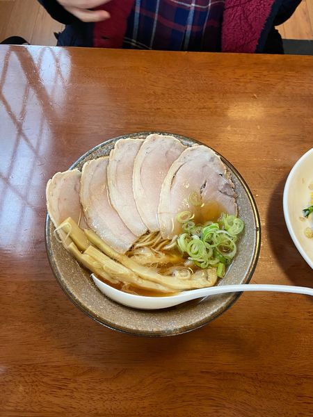 「限定　醤油ラーメン」@麺屋 菜々兵衛の写真