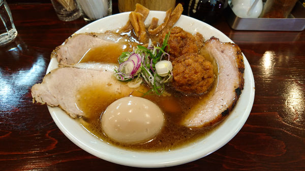 「肉の日限定/スモーキー豚麺+オムチャダレご飯　ほか」@らーめん 五ノ神精肉店 煮干し編の写真