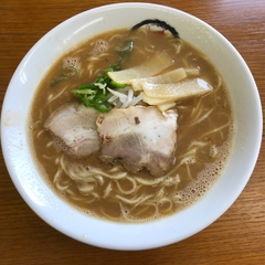 中華そば ○虎の画像