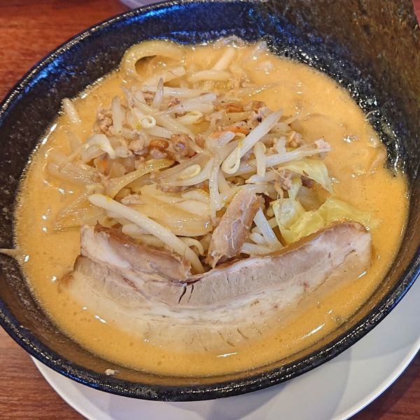 「味噌豚骨935」@自家製麺 いつき亭の写真