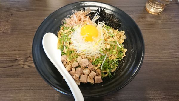 「まぜそば（300g）850円 + チャーシューご飯 320円」@花笑み中華そば かれんの写真