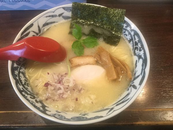「【本日限定】あら炊き魚白湯らぁめん(¥840)」@中華そば 東京ぐれっちの写真