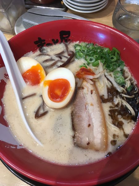 「煮玉子牛じゃん」@ラーメン まこと屋 厚木山際店の写真