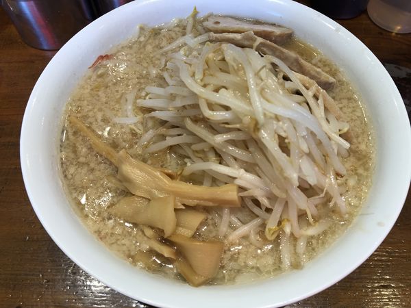 「モヤシラーメン　950円」@ホープ軒 環七丸山店の写真