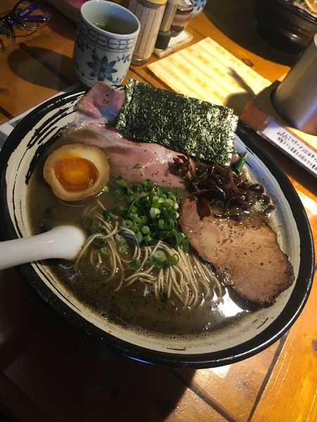 「黒とんこつ」@博多長浜らーめん よかとの写真