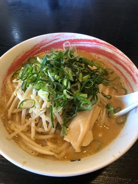 「8番ホワイト」@ドレファラシドの写真