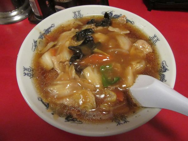 「肉ソバ（９３０円）」@中華料理 源助の写真