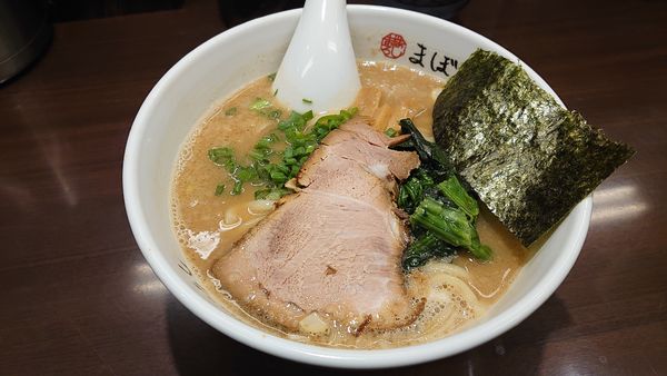 「らーめん」@豚骨醤油らーめん まぼろしの写真