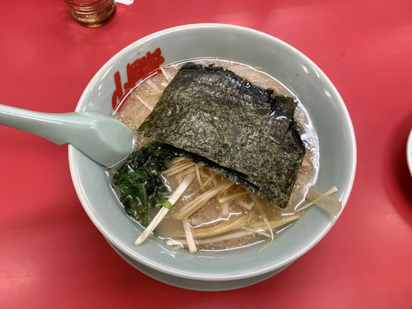 「塩ネギラーメン」@ラーメン山岡家 東金店の写真
