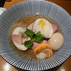 はまぐりと帆立の中華そば＋味付け煮玉子