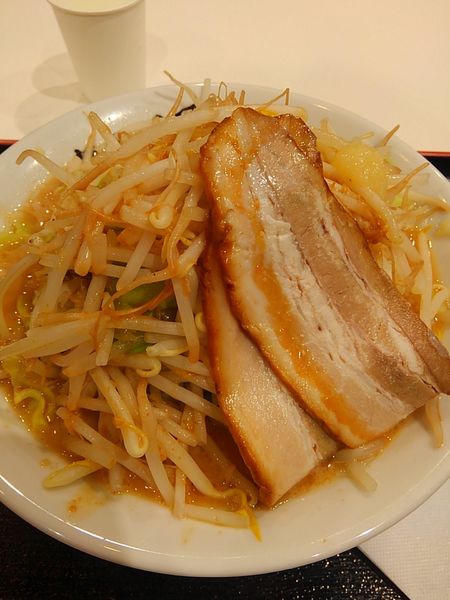 「フジヤマ 野菜増し」@麺屋 心の写真