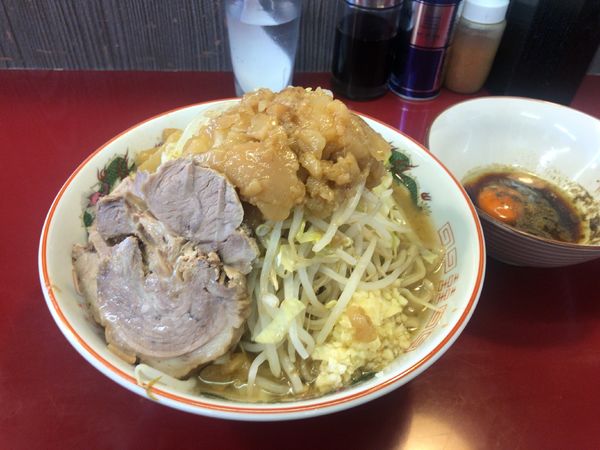 「ラーメン(ニンニク少他マシマシ)」@ジラフの写真