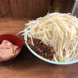 ラーメン(ニンニク少他マシマシ)