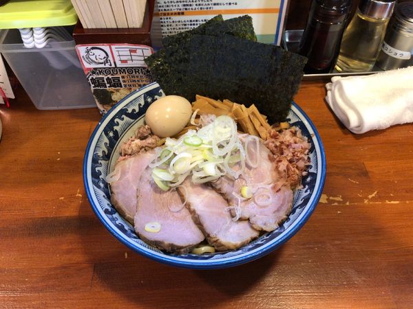 「油そば(普通盛)全部乗せ」@兎に角 松戸店の写真