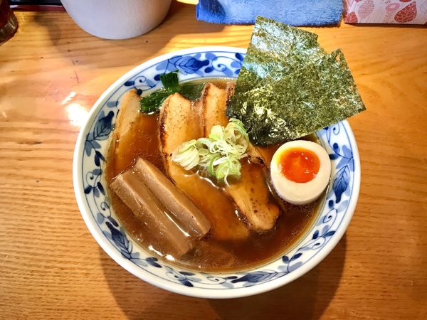 「今昔支那そば炙り肉入り(醤油)」@麺家 喜多楽の写真