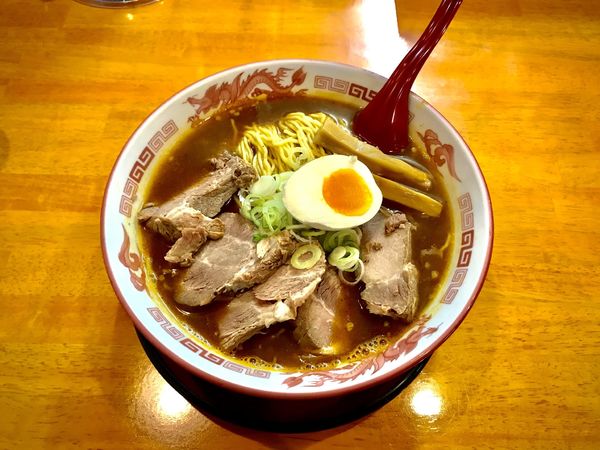 「辛カレーそば大盛り+チャーシュー」@中華そば・つけそば 高松の写真