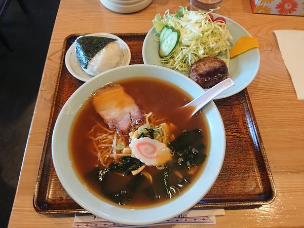 「ラーメンランチ 790円」@はしご屋 本店の写真