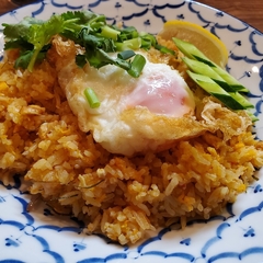 Roi khon 浜松町駅前店の画像