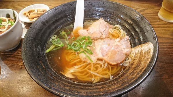 「醤油らーめん」@ラーメン屋 上方 段七 梅三小路店の写真