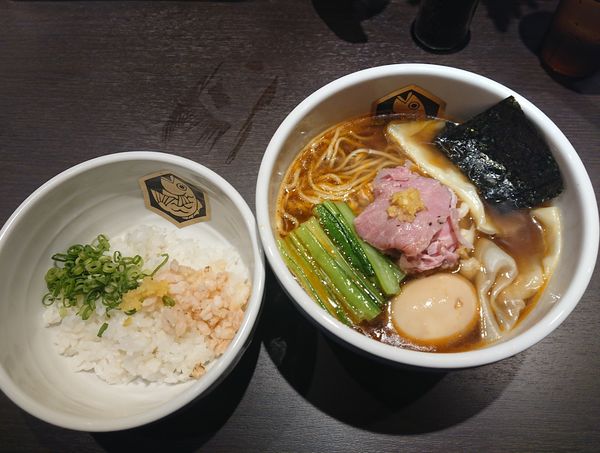 「特製甘えびらーめん＋雑炊丼（小）」@真鯛らーめん 麺魚 神保町店の写真