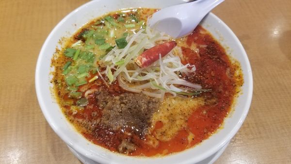 「麻辣担々麺」@二代目丸源 松本店の写真