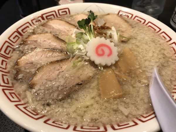 「背脂中華そば チャーシュー増し こってり」@中華そば きび 明大前店の写真